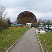 Cern Gezisi